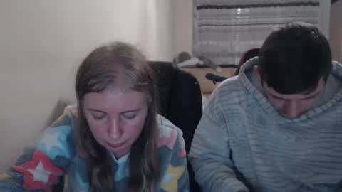 Snapshot of jenisandpeter chatting on 23, 11, 2025 JenisAndPeter online show from 23, 11, 2025