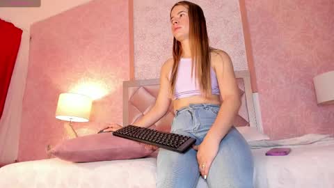 Snapshot of jenna1_ chatting on 8, 3, 2025 JENNA online show from 8, 3, 2025