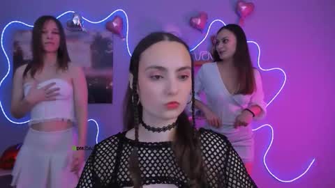 Snapshot of jenna_elayne chatting on 19, 2, 2026 jenna_elayne online show from 19, 2, 2026