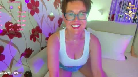 Jenn online show from 29, 10, 2025