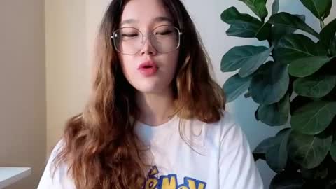 Snapshot of jennatyan chatting on 21, 7, 2026 JENNA online show from 21, 7, 2026