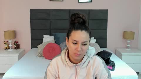 jenner_madison online show from 20, 12, 2025