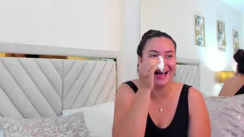 jenner_madison online show from 15, 7, 2026