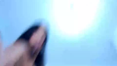 Snapshot of jenng18 chatting on 1, 1, 2025 jenn online show from 1, 1, 2025