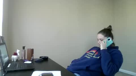 Jennibean6996 online show from 17, 1, 2025