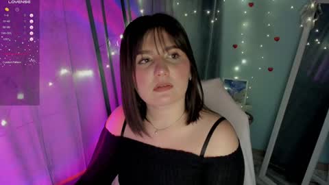 Snapshot of jennie_berry chatting on 3, 2, 2025 Jennie online show from 3, 2, 2025
