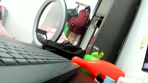 jennifer_bodyy0404 online show from 26, 6, 2026