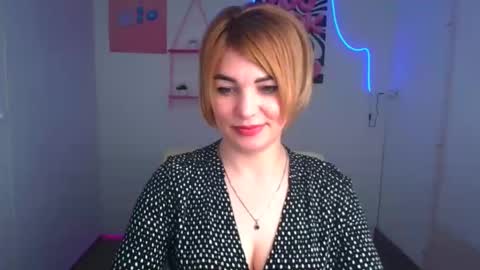 Jennifer online show from 15, 4, 2026