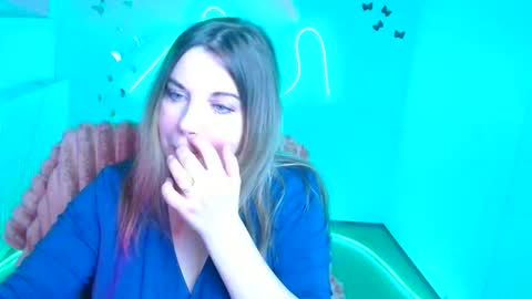 Snapshot of jennifer_moree chatting on 2, 3, 2026 Jennifer online show from 2, 3, 2026