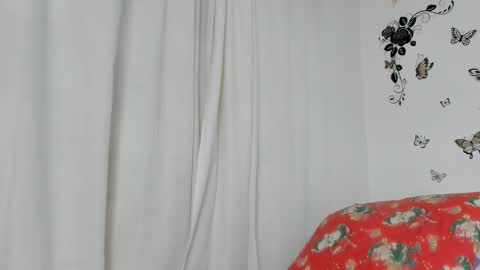 Snapshot of jenniferloveyou chatting on 27, 2, 2025 jenniferloveyou online show from 27, 2, 2025