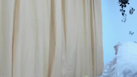 Snapshot of jenniferloveyou chatting on 4, 10, 2025 jenniferloveyou online show from 4, 10, 2025