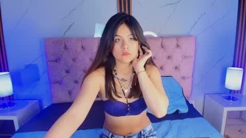 jenniiferrodriguez online show from 11, 6, 2026