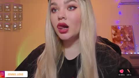 Mila online show from 5, 12, 2025