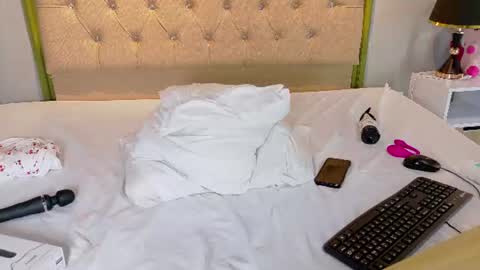 Snapshot of jenny__lawrence chatting on 17, 7, 2026 jenny__lawrence online show from 17, 7, 2026