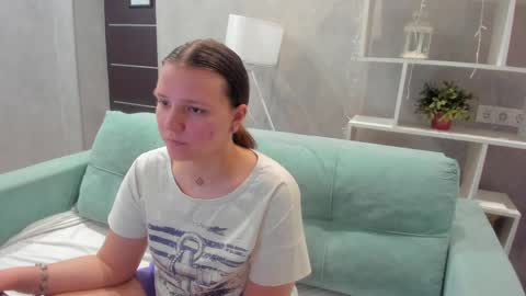 Snapshot of jenny_jimmy chatting on 8, 6, 2026 Jenny online show from 8, 6, 2026