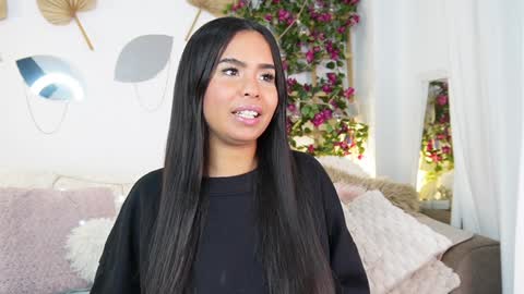 Jenny Roberts online show from 2, 2, 2025