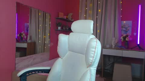 Snapshot of jenny_smitx chatting on 19, 2, 2025 jenny_smitx online show from 19, 2, 2025