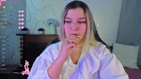 Snapshot of jenny_smitx chatting on 15, 9, 2025 jenny_smitx online show from 15, 9, 2025