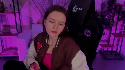 Snapshot of jennydens chatting on 21, 12, 2024 Jenny NO Nude online show from 21, 12, 2024