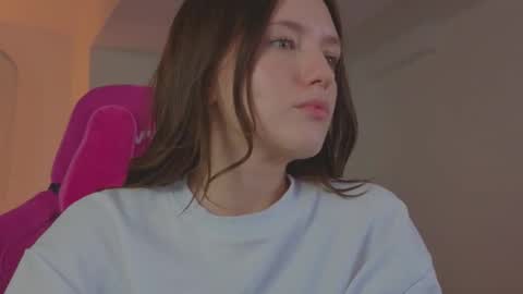 Jenny NO Nude online show from 19, 3, 2026