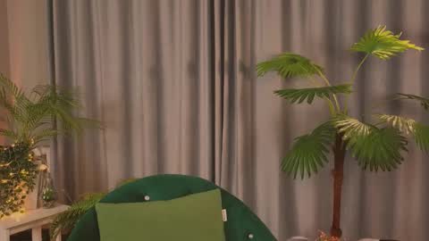 Snapshot of jennyfer_me chatting on 10, 2, 2026 jennyfer_me online show from 10, 2, 2026