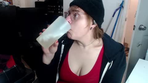 theChloeStar online show from 1, 12, 2025