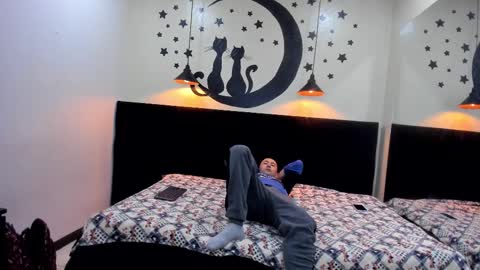 Jeremmyandstacy online show from 10, 2, 2025