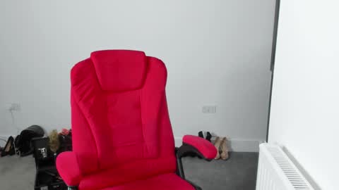 MistressJesicaCoper online show from 9, 3, 2025