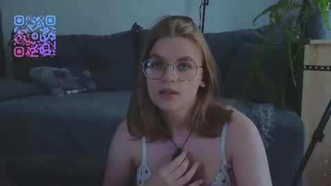 Snapshot of jess0e9 chatting on 10, 7, 2026 JessieVibes online show from 10, 7, 2026