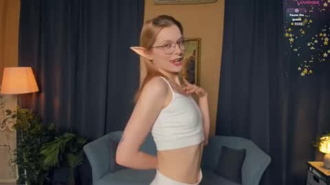 Snapshot of jessdail chatting on 5, 11, 2025 Jess online show from 5, 11, 2025