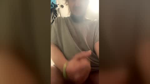 Snapshot of jessehaz32 chatting on 3, 5, 2026 jessehaz32 online show from 3, 5, 2026