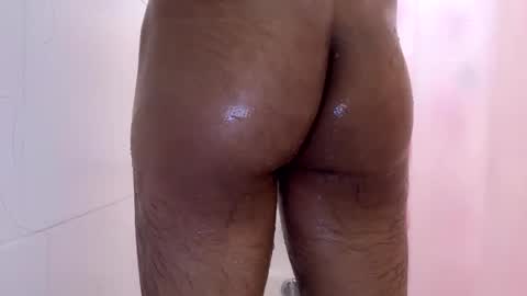 Hungjessy online show from 17, 1, 2025