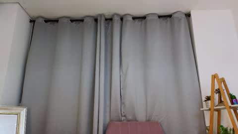 bella  adams online show from 12, 3, 2025