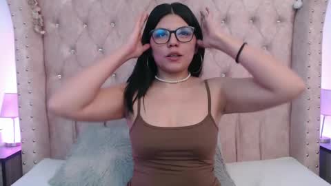 Jessica  online show from 13, 9, 2025