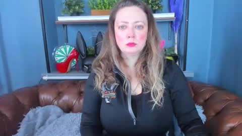 Jessica online show from 5, 3, 2025