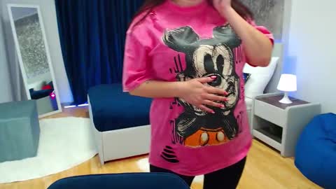 jessicaevanse online show from 15, 9, 2025