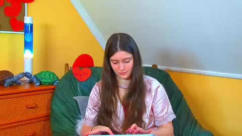 Snapshot of jessicajewells45 chatting on 15, 2, 2026 Jessica online show from 15, 2, 2026