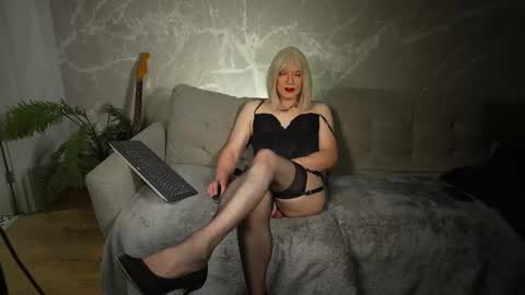 Jessicatv online show from 23, 11, 2025