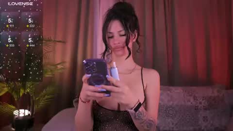 Snapshot of jessicaverse chatting on 10, 7, 2026 Jess online show from 10, 7, 2026