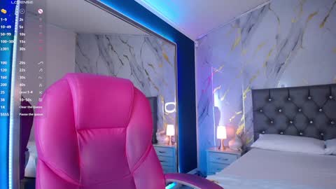 Snapshot of jessie_williams_01 chatting on 7, 1, 2025 Your Sweet Angel online show from 7, 1, 2025