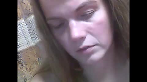 Snapshot of jessileits chatting on 8, 9, 2025 JessiLeits online show from 8, 9, 2025