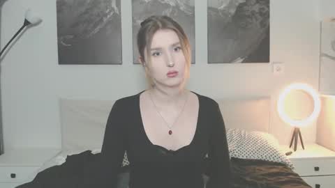 jessstonem online show from 11, 10, 2025