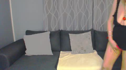Snapshot of jessy_curt chatting on 18, 2, 2025 jessy curt online show from 18, 2, 2025