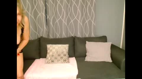 Snapshot of jessy_curt chatting on 5, 3, 2025 jessy curt online show from 5, 3, 2025