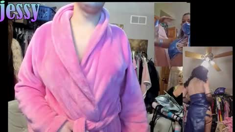 Snapshot of jessyboi0504 chatting on 3, 2, 2026 seductress Cyber Succubus online show from 3, 2, 2026