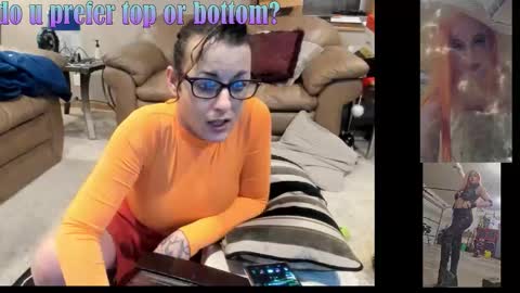 Snapshot of jessyboi0504 chatting on 22, 2, 2026 seductress Cyber Succubus online show from 22, 2, 2026