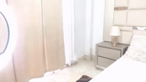 Jessy Morgan online show from 14, 2, 2026