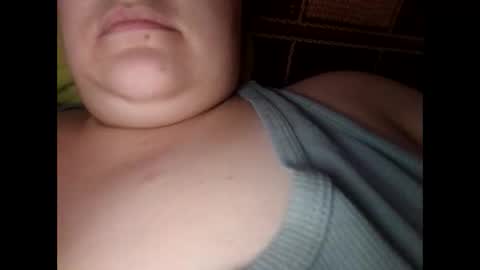 Snapshot of jessyxcuteee chatting on 16, 11, 2025 Jessy online show from 16, 11, 2025