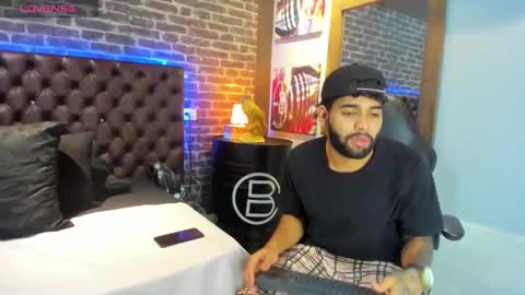 --- Jesus --- online show from 21, 11, 2025