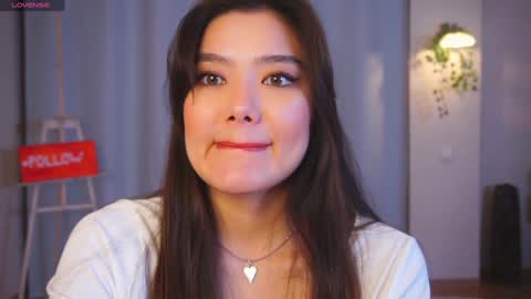 Hi all. My name is Naomi and Im glad to see you in my room  online show from 18, 1, 2025